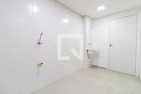 Cozinha e Área de Serviço de kitnet/studio para alugar com 1 quarto, 28m² em Cidade Industrial de Curitiba, Curitiba