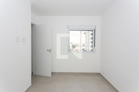 Quarto 1 de apartamento para alugar com 2 quartos, 47m² em Vila Centenário, São Paulo