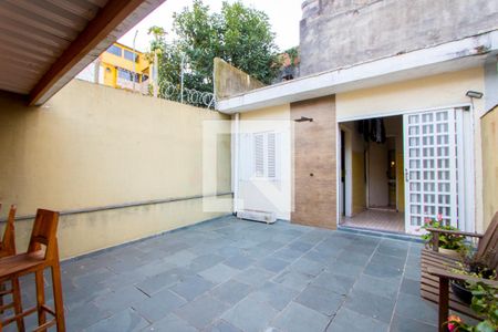 Casa à venda com 200m², 3 quartos e 3 vagasQuintal