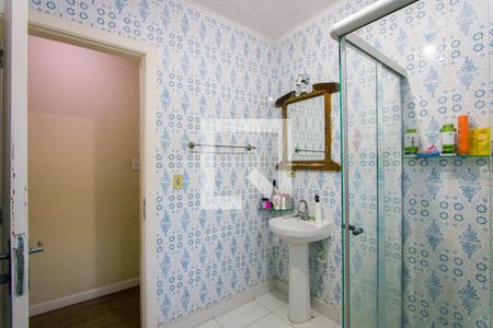 Casa à venda com 200m², 3 quartos e 3 vagasBanheiro social