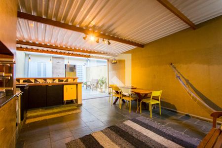 Casa à venda com 200m², 3 quartos e 3 vagasEspaço Gourmet