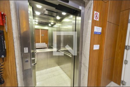 Apartamento à venda com 51m², 2 quartos e 1 vagaHall de entrada