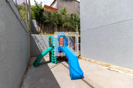 Apartamento para alugar com 50m², 2 quartos e 1 vaga Apartamento para alugar com 50m², 2 quartos e 1 vagaÁrea comum - Playground