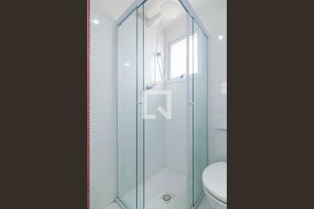 Apartamento para alugar com 56m², 2 quartos e 1 vaga Apartamento para alugar com 56m², 2 quartos e 1 vagaBanheiro da Suite