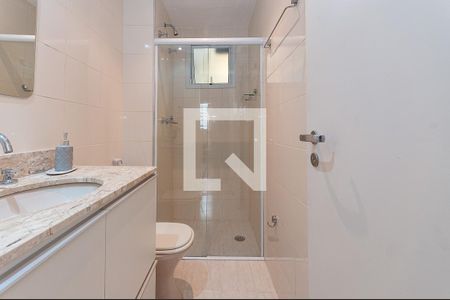 Apartamento à venda com 74m², 3 quartos e 2 vagasBanheiro Social