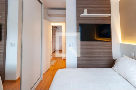 Apartamento à venda com 74m², 3 quartos e 2 vagasQuarto 2 Suíte