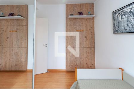Apartamento à venda com 74m², 3 quartos e 2 vagasQuarto 3