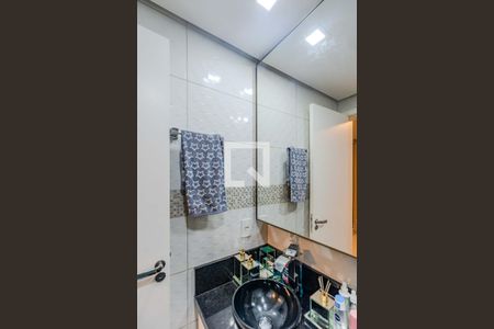 Apartamento à venda com 69m², 3 quartos e 1 vagaBanheiro do Quarto 2