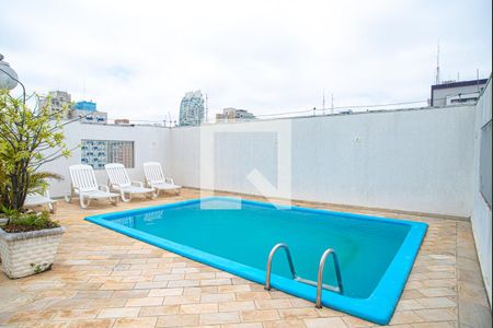 Apartamento para alugar com 50m², 1 quarto e 1 vagaÁrea comum - Piscina