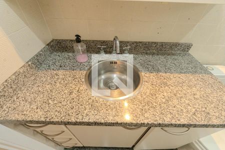 Banheiro de apartamento para alugar com 1 quarto, 50m² em Consolação, São Paulo