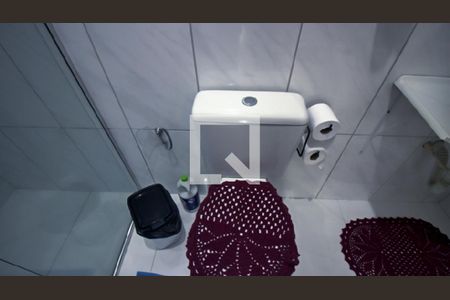 Casa à venda com 480m², 4 quartos e 2 vagasBanheiro da Suíte 2