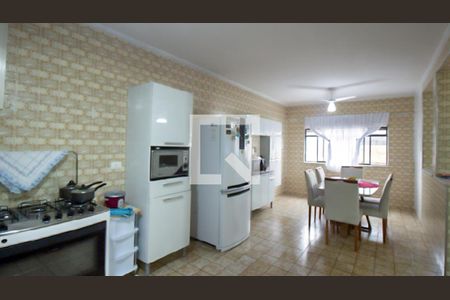 Casa à venda com 480m², 4 quartos e 2 vagasCozinha