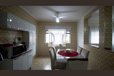 Casa à venda com 480m², 4 quartos e 2 vagasCozinha