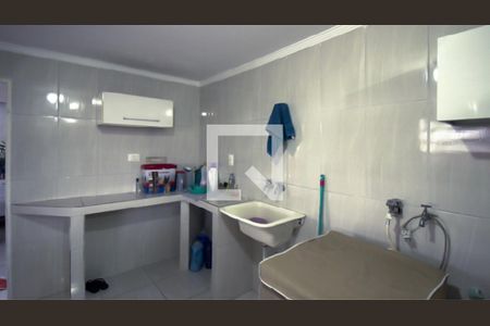 Casa à venda com 480m², 4 quartos e 2 vagasÁrea de Serviço