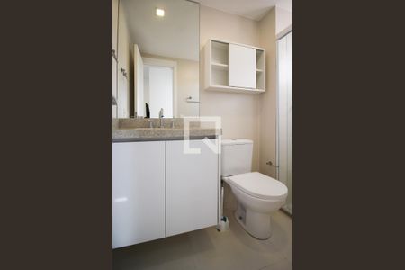 Banheiro de apartamento à venda com 1 quarto, 44m² em Vila Olímpia, São Paulo