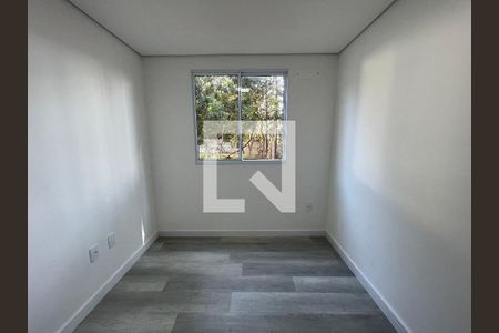 Quarto 2 de apartamento para alugar com 2 quartos, 41m² em Jardim Arpoador, São Paulo