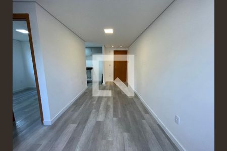 Sala de apartamento para alugar com 2 quartos, 41m² em Jardim Arpoador, São Paulo