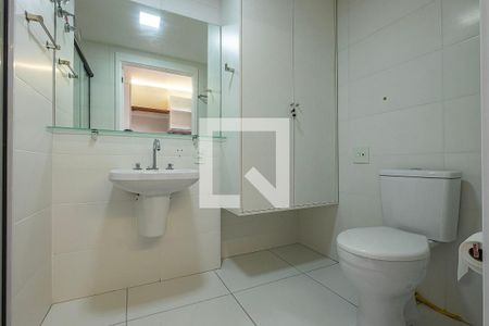 Banheiro de kitnet/studio à venda com 1 quarto, 27m² em Sumarezinho, São Paulo