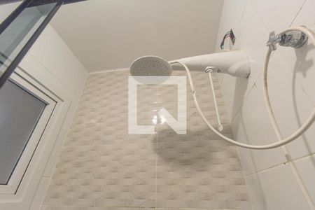 Casa à venda com 55m², 2 quartos e 2 vagas Casa à venda com 55m², 2 quartos e 2 vagasBanheiro