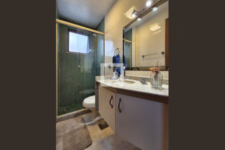 Apartamento à venda com 180m², 3 quartos e 2 vagas Apartamento à venda com 180m², 3 quartos e 2 vagasBanheiro 3