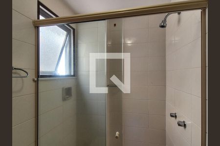 Apartamento à venda com 180m², 3 quartos e 2 vagas Apartamento à venda com 180m², 3 quartos e 2 vagasBanheiro 2