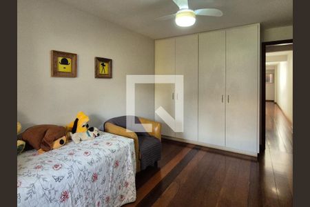 Apartamento à venda com 180m², 3 quartos e 2 vagas Apartamento à venda com 180m², 3 quartos e 2 vagasQuarto 2