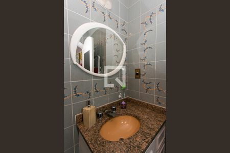 Casa à venda com 250m², 4 quartos e 2 vagas Casa à venda com 250m², 4 quartos e 2 vagasBanheiro da Suíte 2