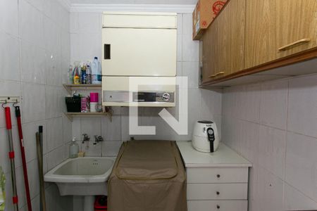 Casa à venda com 250m², 4 quartos e 2 vagas Casa à venda com 250m², 4 quartos e 2 vagasÁrea de Serviço