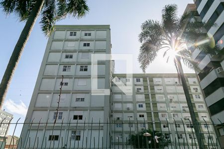 Apartamento para alugar com 59m², 2 quartos e sem vagaFachada