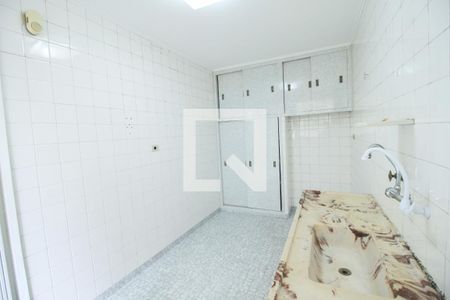 Apartamento à venda com 80m², 2 quartos e sem vagaCozinha
