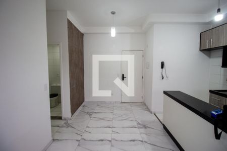 Sala de apartamento à venda com 2 quartos, 48m² em Itaquera, São Paulo