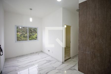 Sala de apartamento à venda com 2 quartos, 48m² em Itaquera, São Paulo