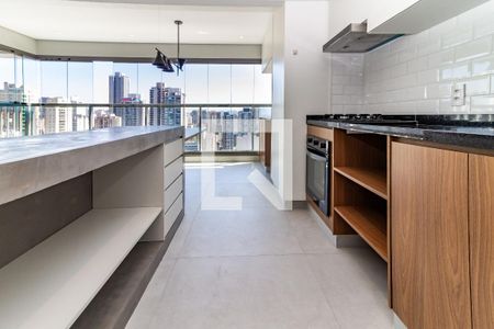 Cozinha de apartamento para alugar com 2 quartos, 80m² em Perdizes, São Paulo
