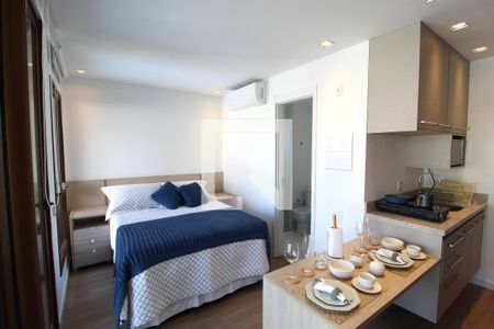 Sala/Quarto de kitnet/studio para alugar com 1 quarto, 29m² em Vila Nova Conceição, São Paulo