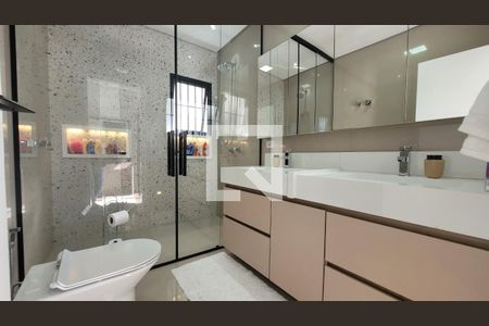 Casa à venda com 240m², 3 quartos e 4 vagasSuíte 2