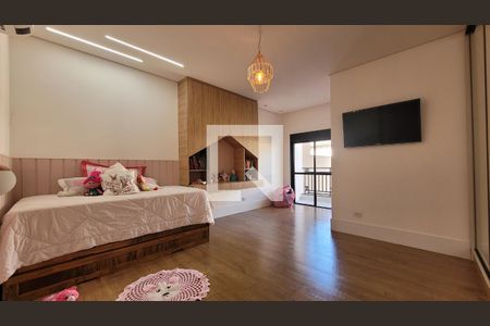 Casa à venda com 240m², 3 quartos e 4 vagasSuíte 1