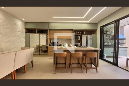 Casa à venda com 240m², 3 quartos e 4 vagasCozinha