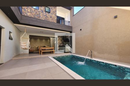 Casa à venda com 240m², 3 quartos e 4 vagasÁrea comum