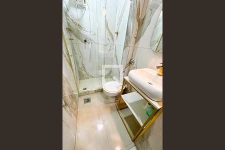 Studio à venda com 33m², 1 quarto e sem vaga Studio à venda com 33m², 1 quarto e sem vagaBanheiro