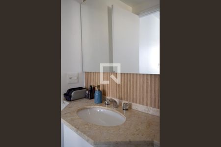 Apartamento para alugar com 72m², 2 quartos e 2 vagasBanheiro da Suíte 1