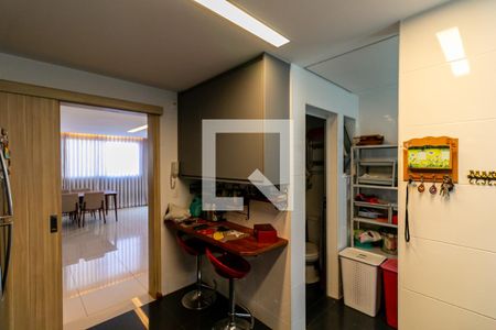 Apartamento à venda com 109m², 3 quartos e 2 vagasCozinha 