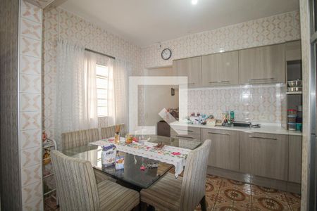 Casa à venda com 259m², 3 quartos e 3 vagas Casa à venda com 259m², 3 quartos e 3 vagasCozinha