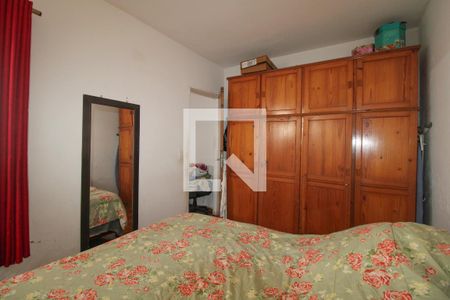 Casa à venda com 259m², 3 quartos e 3 vagas Casa à venda com 259m², 3 quartos e 3 vagasCasa 2 - Quarto