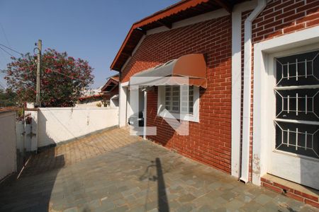 Casa à venda com 259m², 3 quartos e 3 vagas Casa à venda com 259m², 3 quartos e 3 vagasÁrea Externa