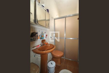 Casa à venda com 259m², 3 quartos e 3 vagas Casa à venda com 259m², 3 quartos e 3 vagasBanheiro