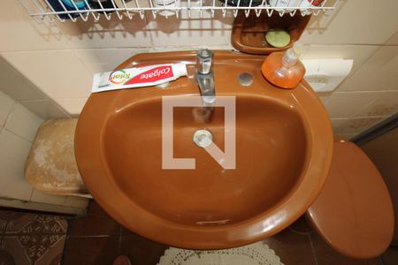 Casa à venda com 259m², 3 quartos e 3 vagas Casa à venda com 259m², 3 quartos e 3 vagasBanheiro