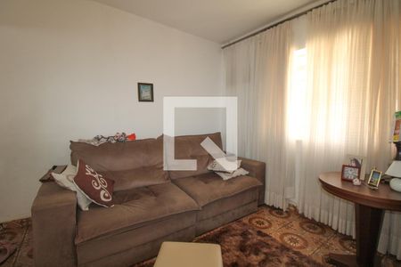 Sala de casa à venda com 3 quartos, 259m² em Parque São Quirino, Campinas