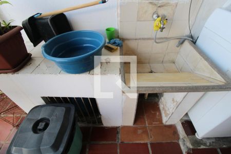 Casa à venda com 259m², 3 quartos e 3 vagas Casa à venda com 259m², 3 quartos e 3 vagasÁrea de Serviço