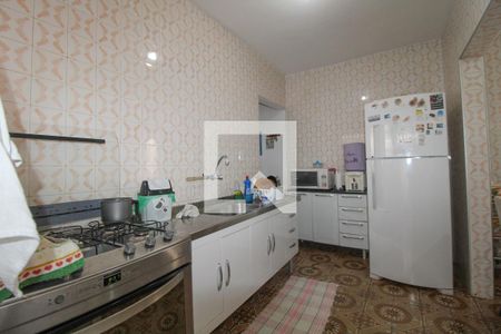 Casa à venda com 259m², 3 quartos e 3 vagas Casa à venda com 259m², 3 quartos e 3 vagasCozinha