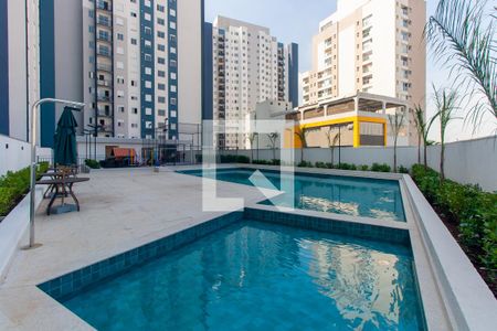 Apartamento para alugar com 36m², 2 quartos e sem vagaÁrea comum - Piscina
